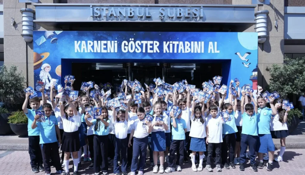 İş Bankası’nın “Karneni Göster Kitabını Al” Kampanyası 19. Yılında